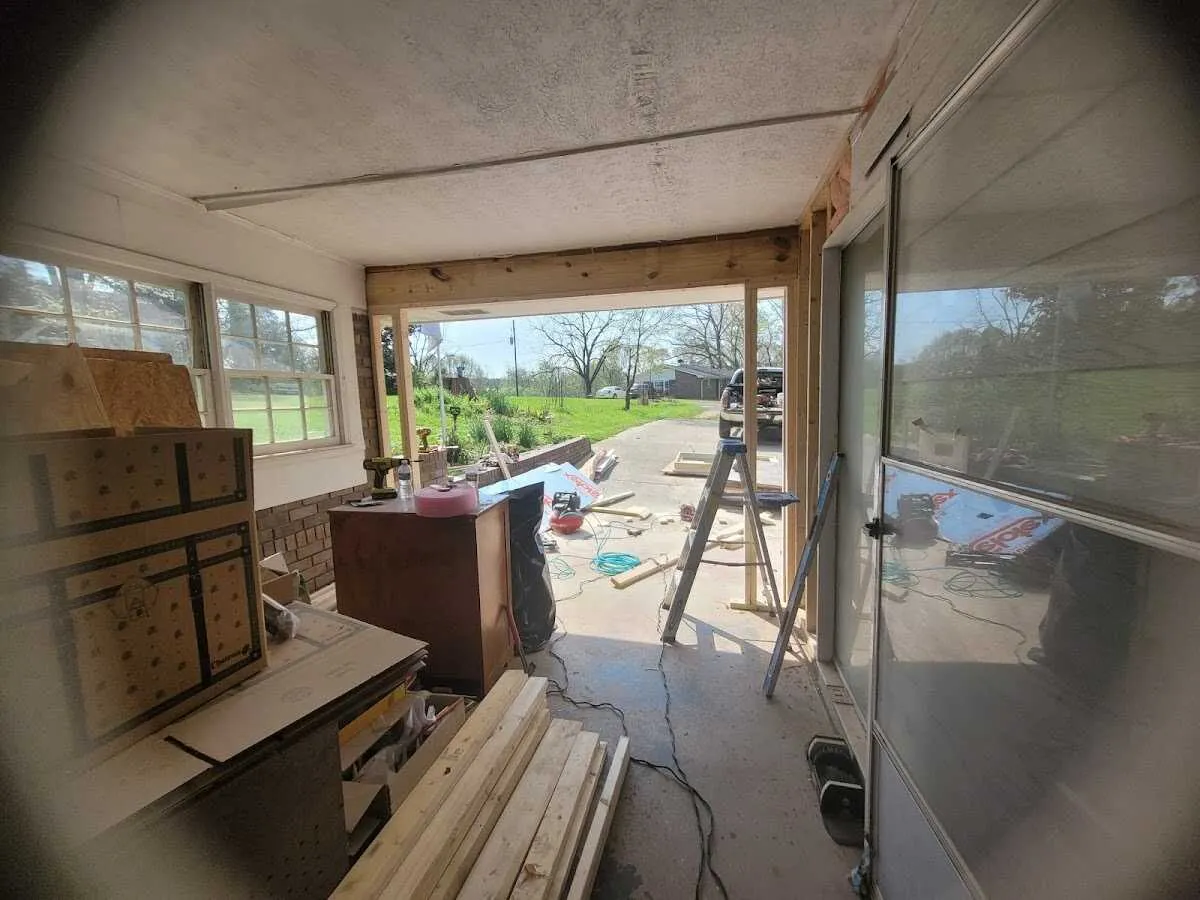 Air movers and dehumidifier for Water Mitigation Services in Mound